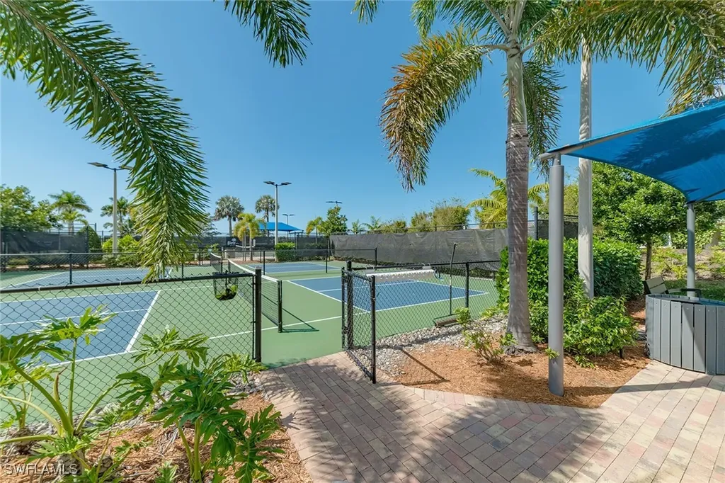 14224 Laguna Springs Lane Naples FL 34114
