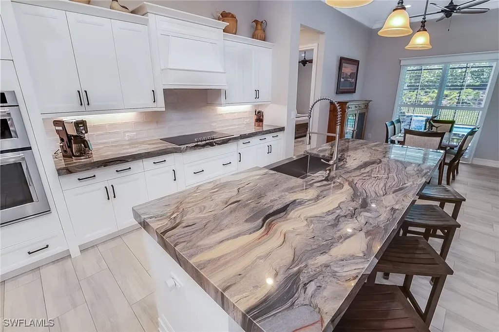 14224 Laguna Springs Lane Naples FL 34114