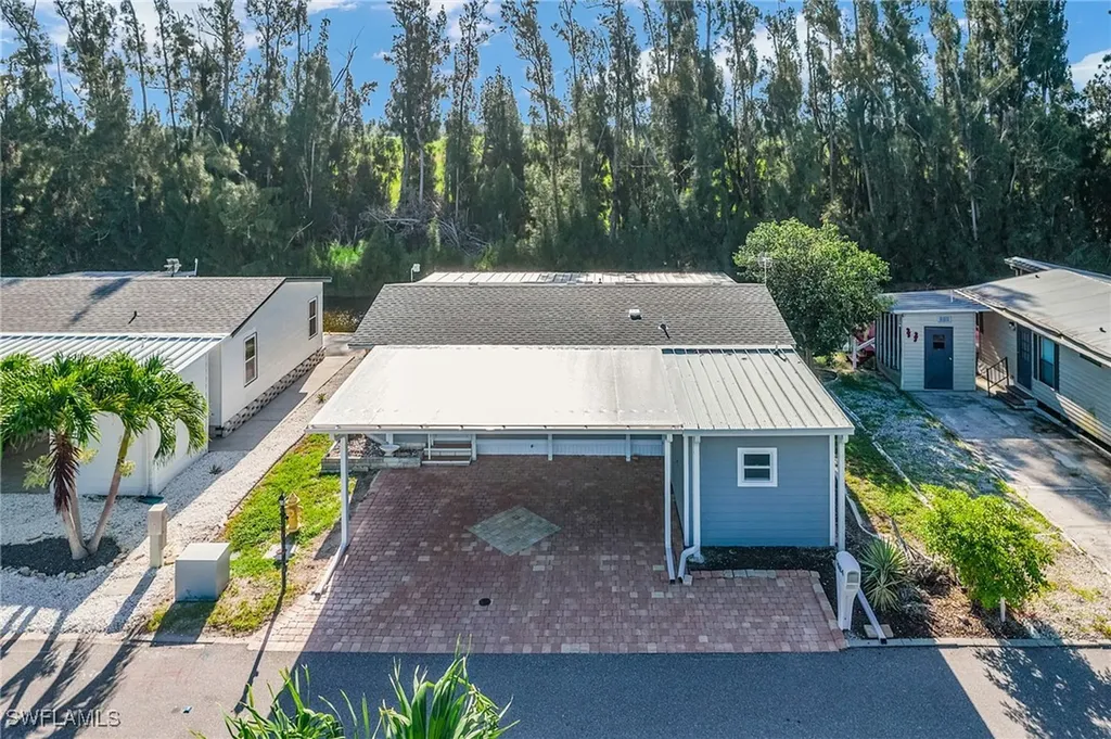 7084 Drum Drive St. James City FL 33956