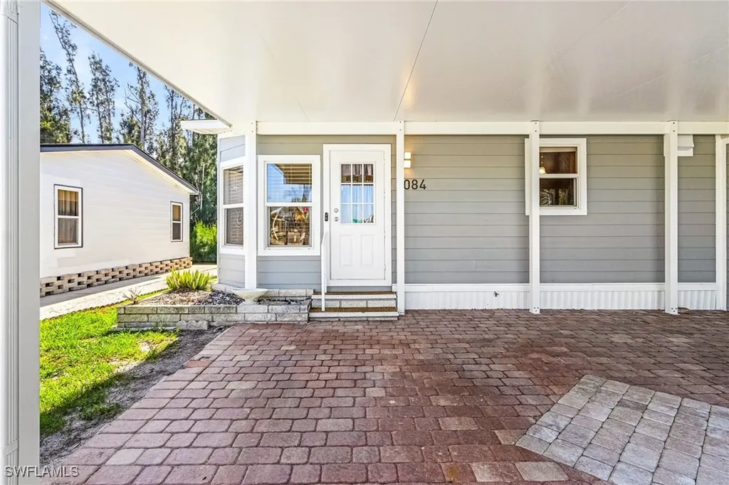 7084 Drum Drive St. James City FL 33956