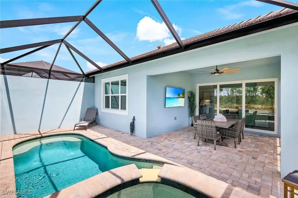 6875 Saona Court Naples FL 34113