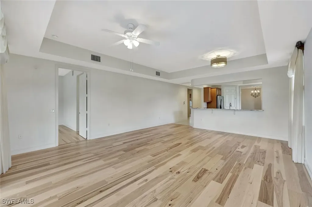 4728 Stratford Court Naples FL 34105