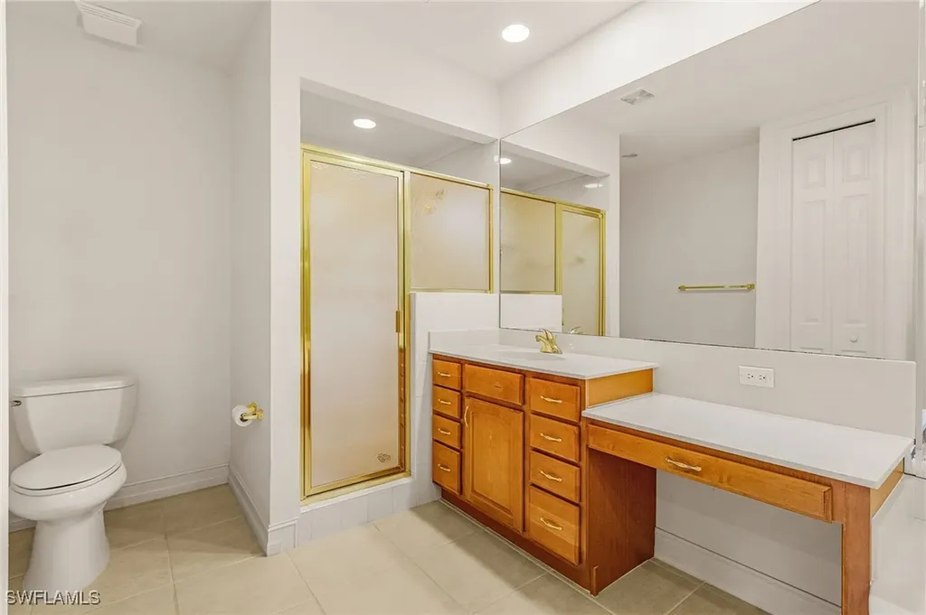 4728 Stratford Court Naples FL 34105