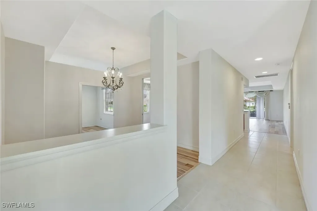 4728 Stratford Court Naples FL 34105