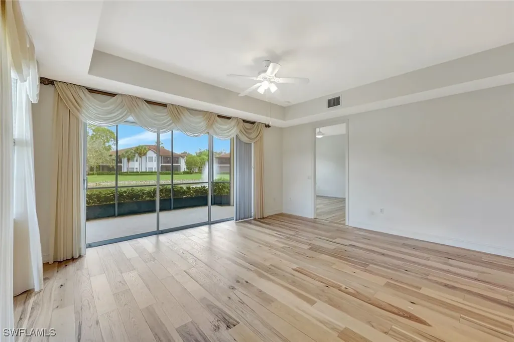4728 Stratford Court Naples FL 34105