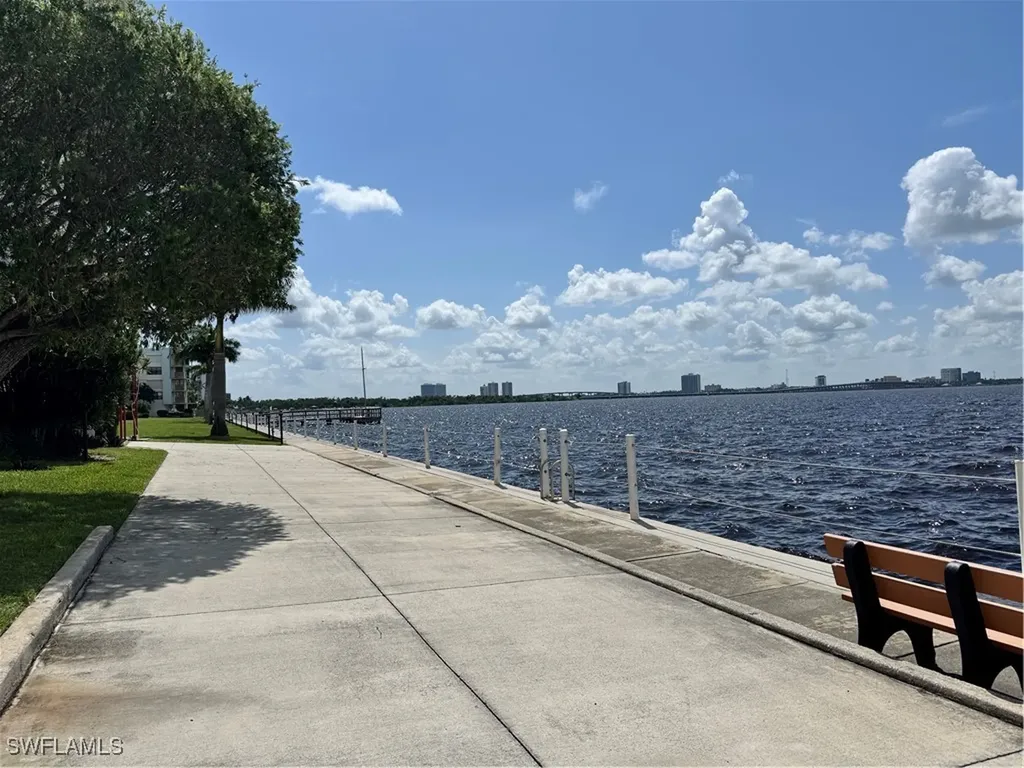 3490 N Key Drive North Fort Myers FL 33903