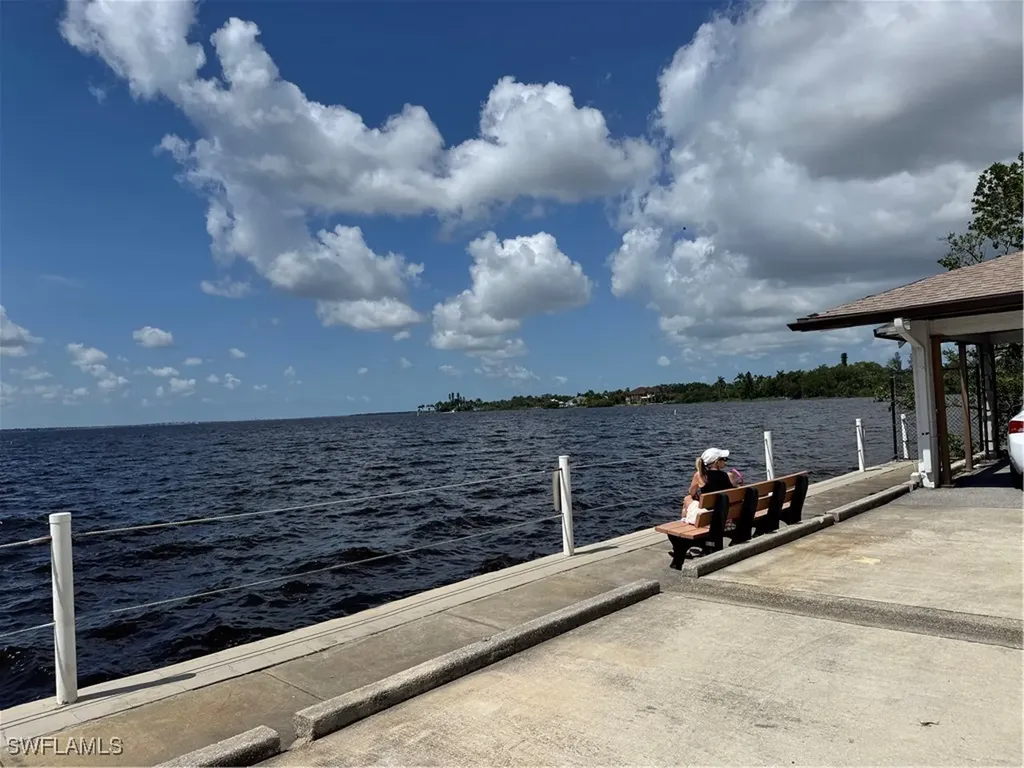 3490 N Key Drive North Fort Myers FL 33903