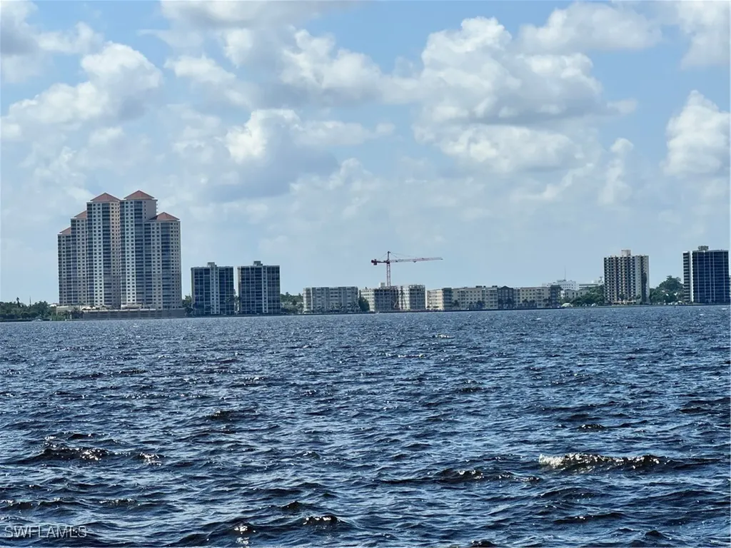 3490 N Key Drive North Fort Myers FL 33903