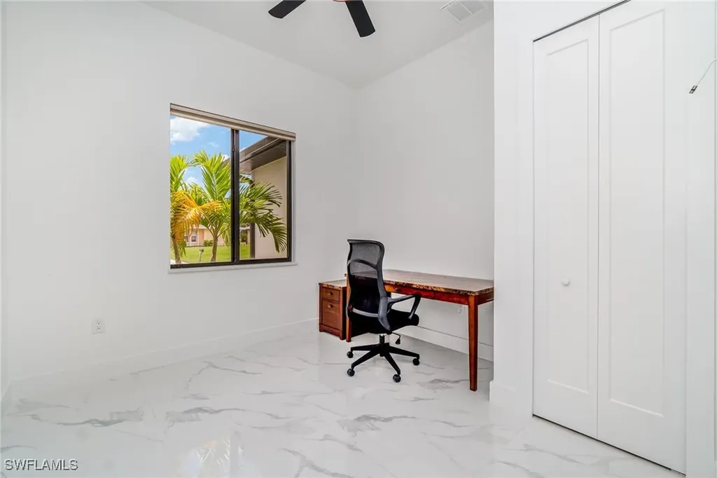 1406 SW 13th Street Cape Coral FL 33991