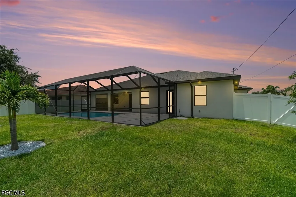 1406 SW 13th Street Cape Coral FL 33991