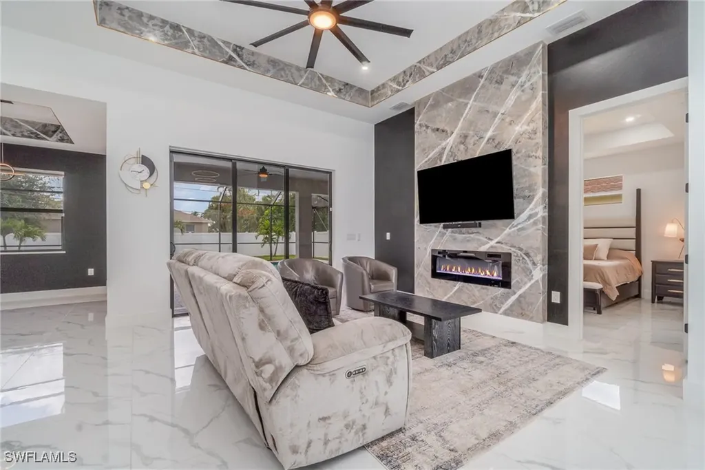 1406 SW 13th Street Cape Coral FL 33991