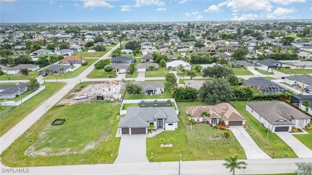 1406 SW 13th Street Cape Coral FL 33991
