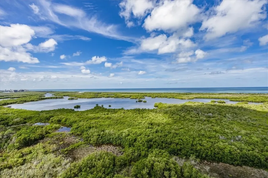 900 Arbor Lake Drive Naples FL 34110