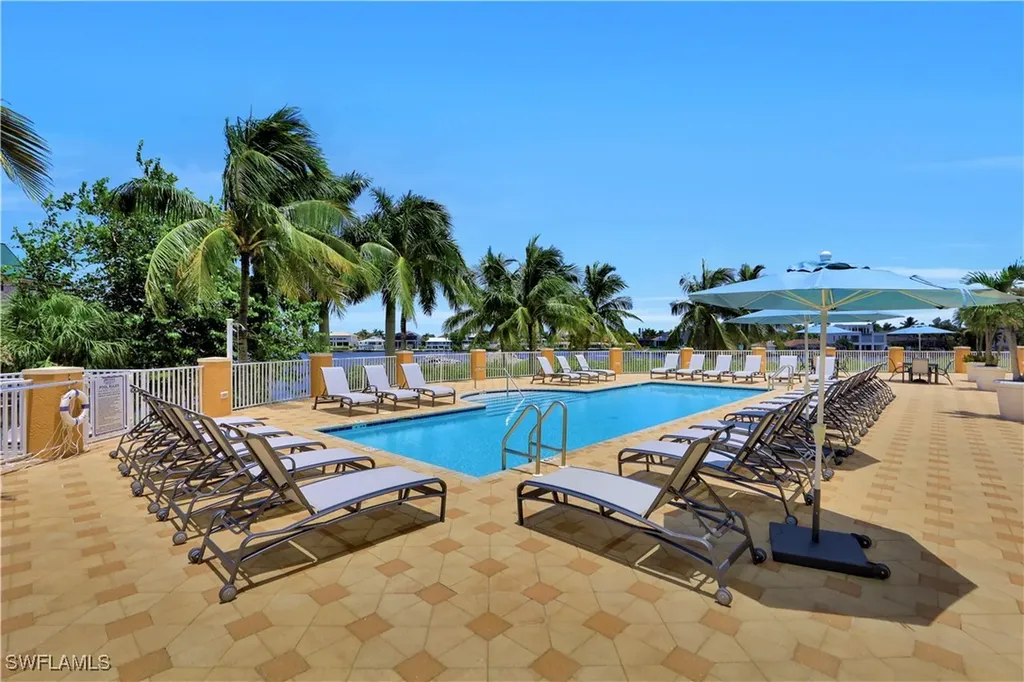 410 Flagship Drive Naples FL 34108