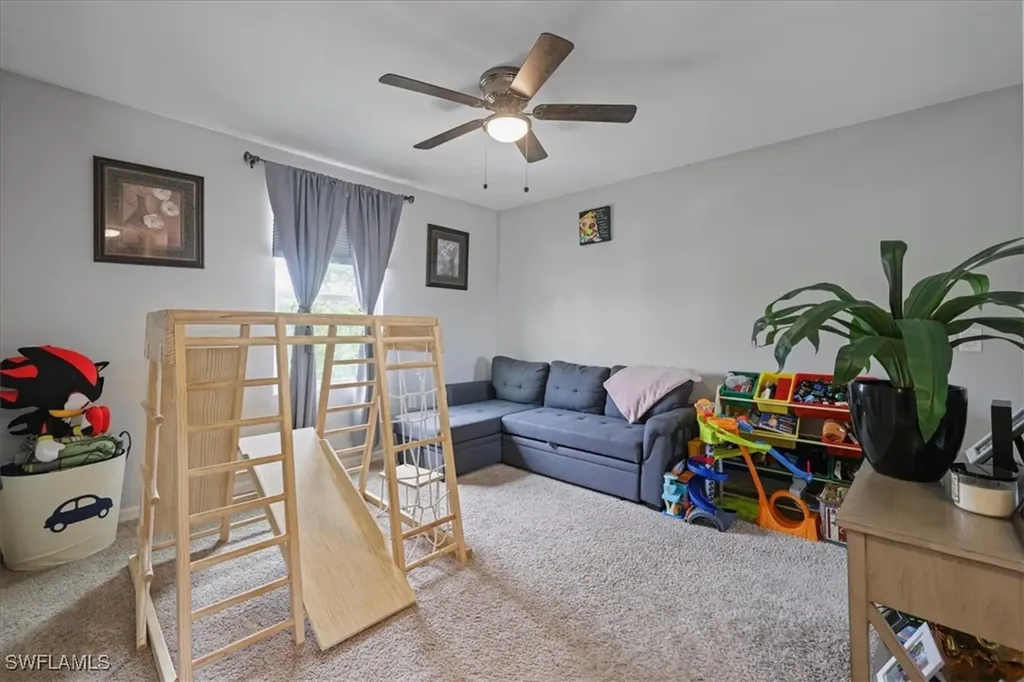 3705 NE 15th Place Cape Coral FL 33909