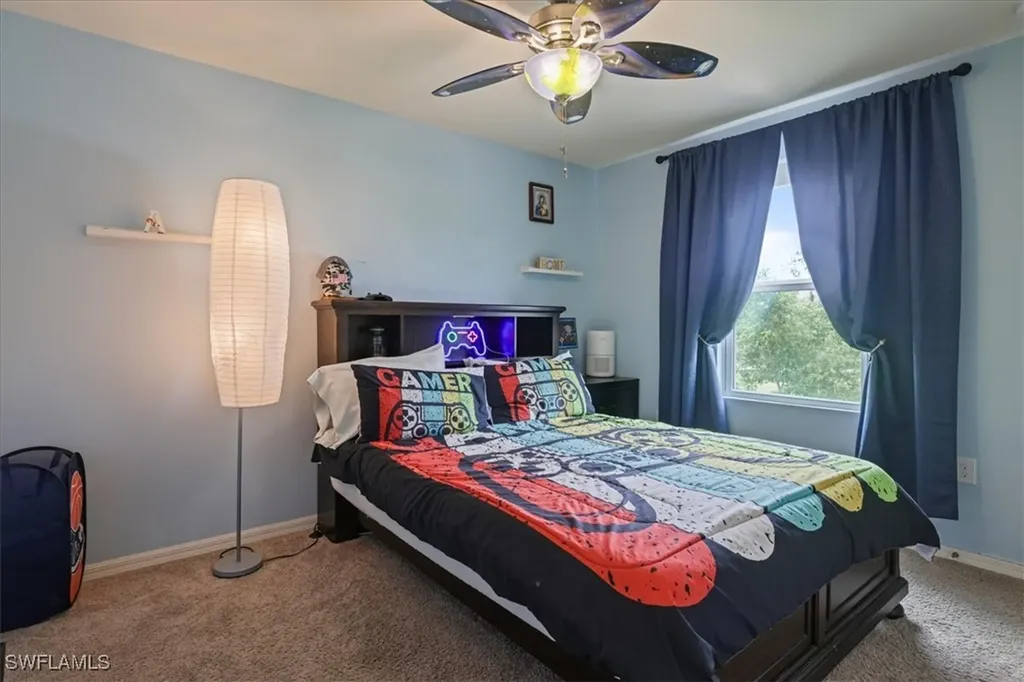3705 NE 15th Place Cape Coral FL 33909