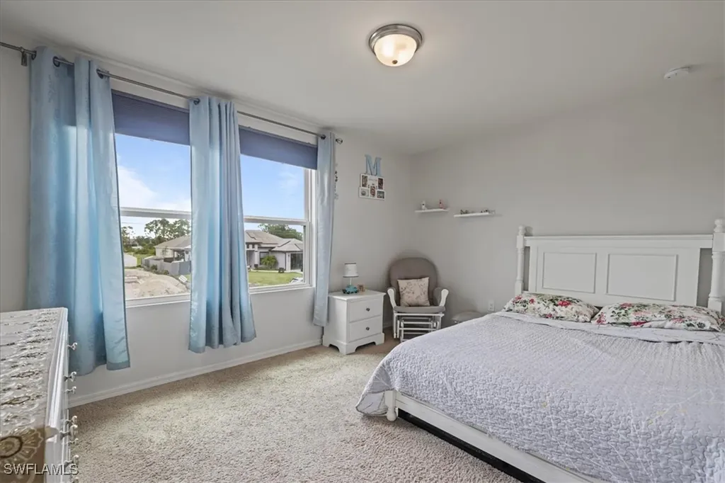 3705 NE 15th Place Cape Coral FL 33909