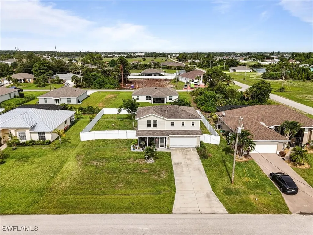 3705 NE 15th Place Cape Coral FL 33909