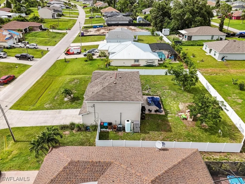 3705 NE 15th Place Cape Coral FL 33909