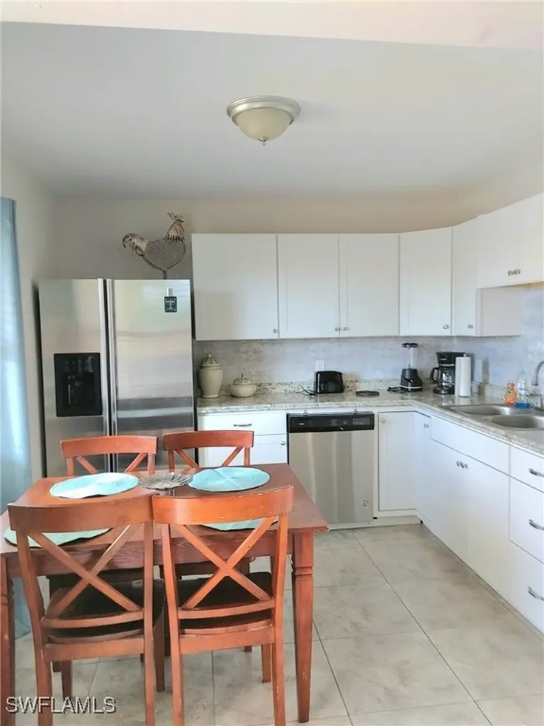 2840 Shoreview Drive Naples FL 34112