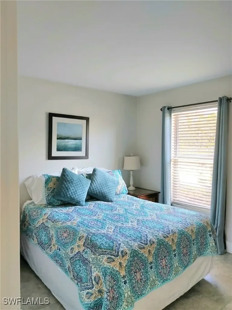 2840 Shoreview Drive Naples FL 34112