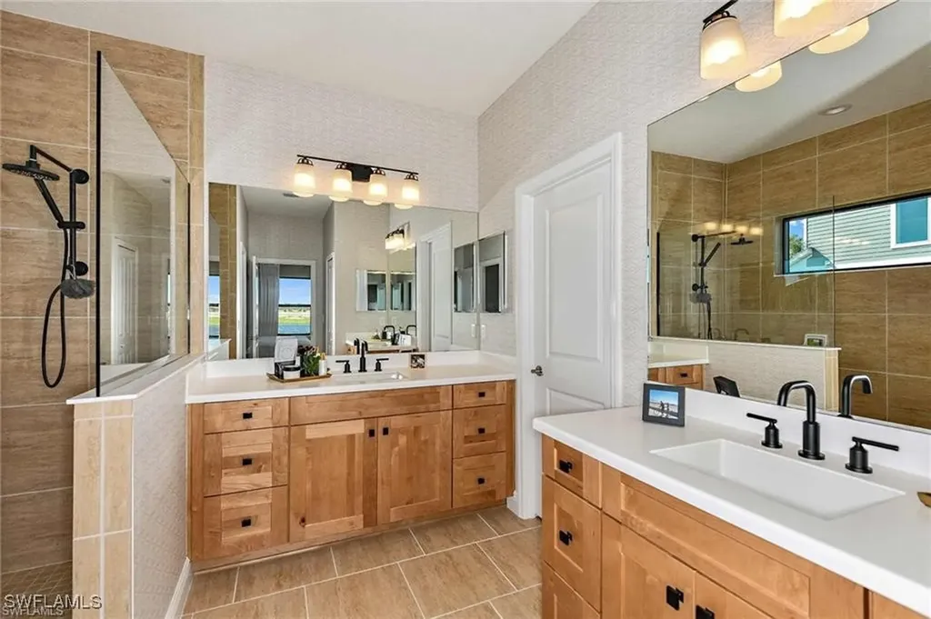 4563 Centaurus Circle Naples FL 34120