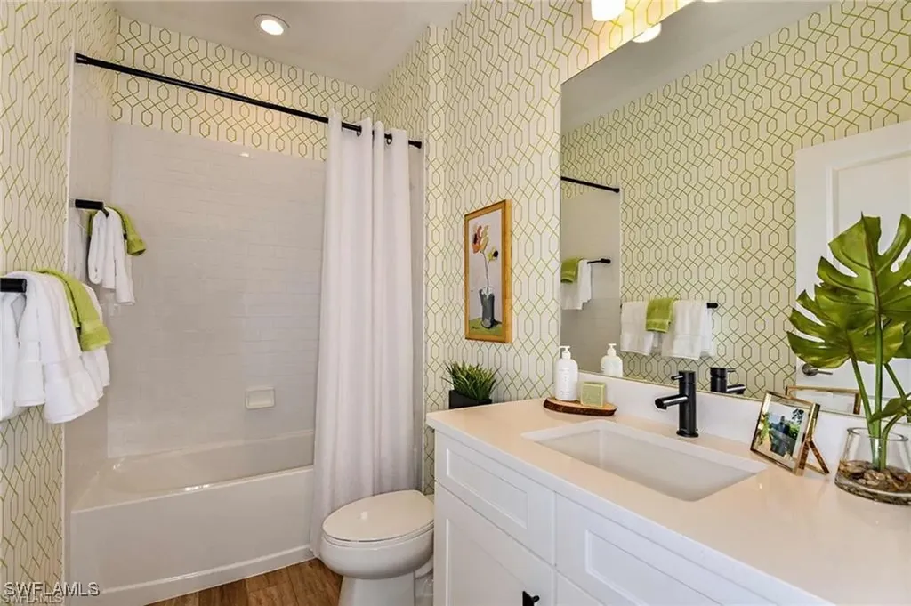4563 Centaurus Circle Naples FL 34120