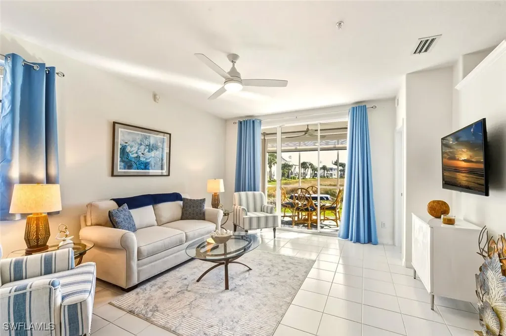 1290 Sweetwater Cove Naples FL 34110