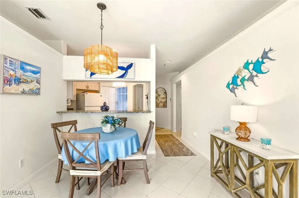 1290 Sweetwater Cove Naples FL 34110