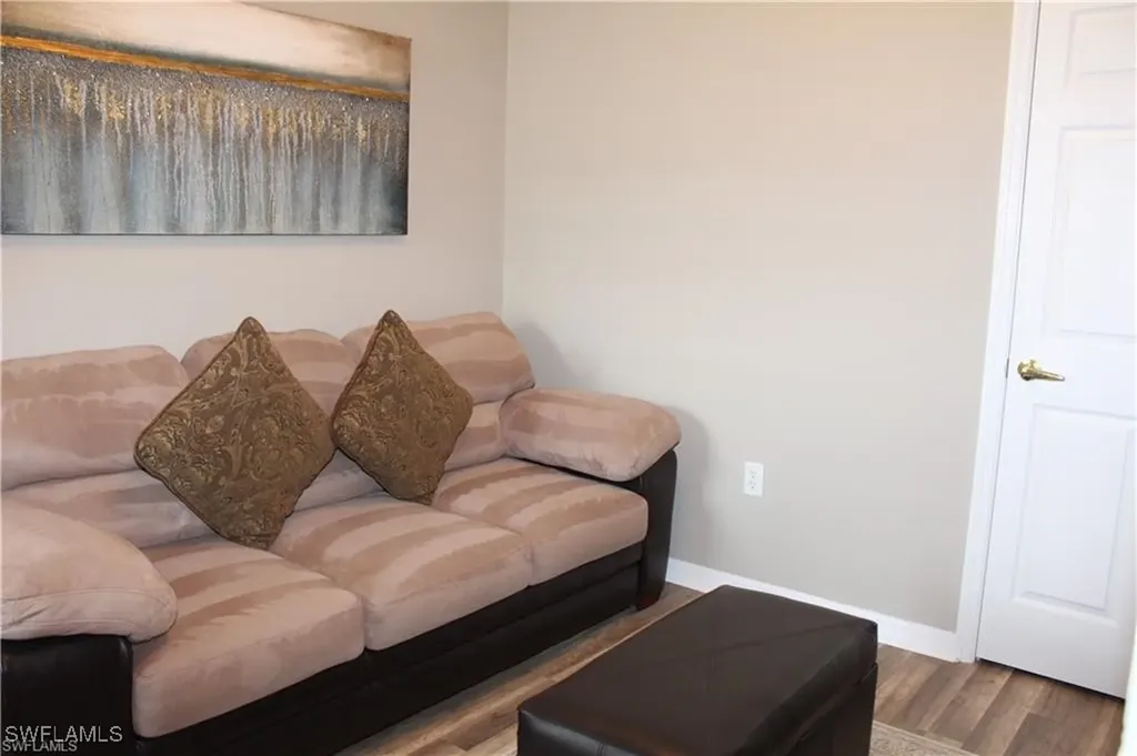 1400 Tiffany Lane Naples FL 34105