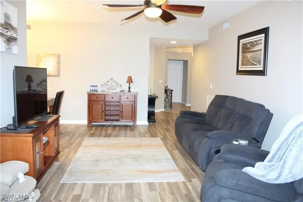 1400 Tiffany Lane Naples FL 34105