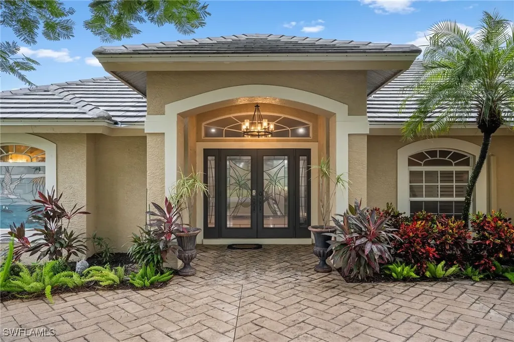 Bonita Springs FL, 28399 Del Lago Way
