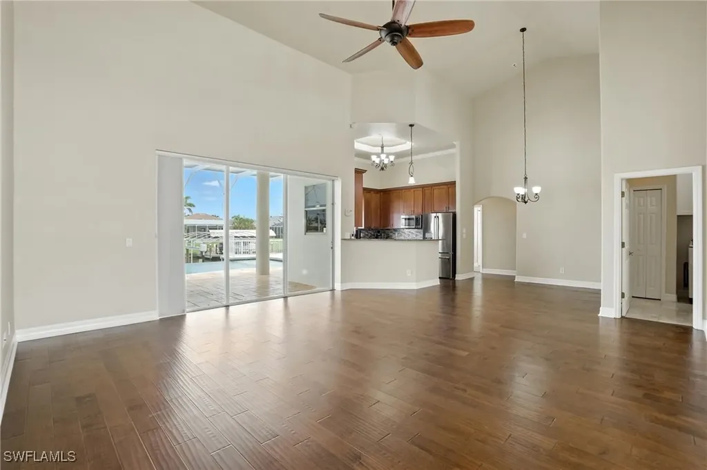113 SE 28th Terrace Cape Coral FL 33904