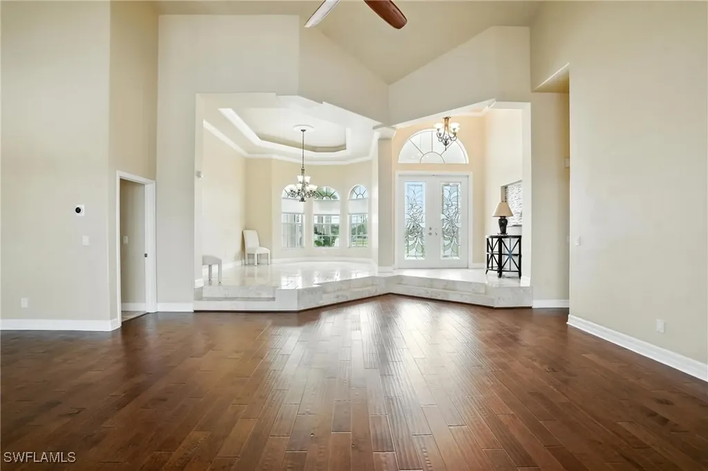 113 SE 28th Terrace Cape Coral FL 33904