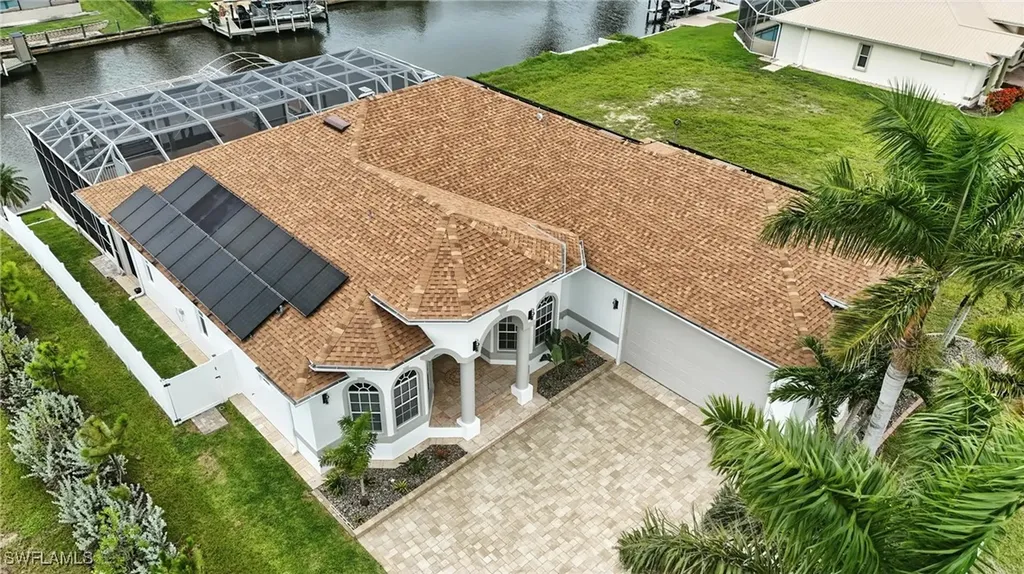 113 SE 28th Terrace Cape Coral FL 33904