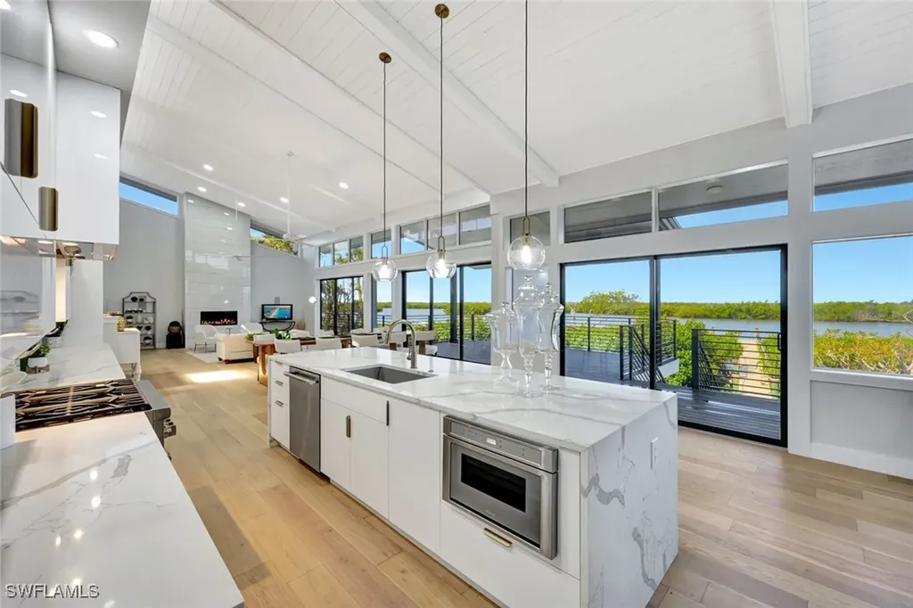 5435 Osprey Court Sanibel FL 33957