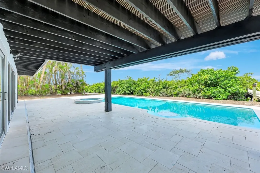 5435 Osprey Court Sanibel FL 33957