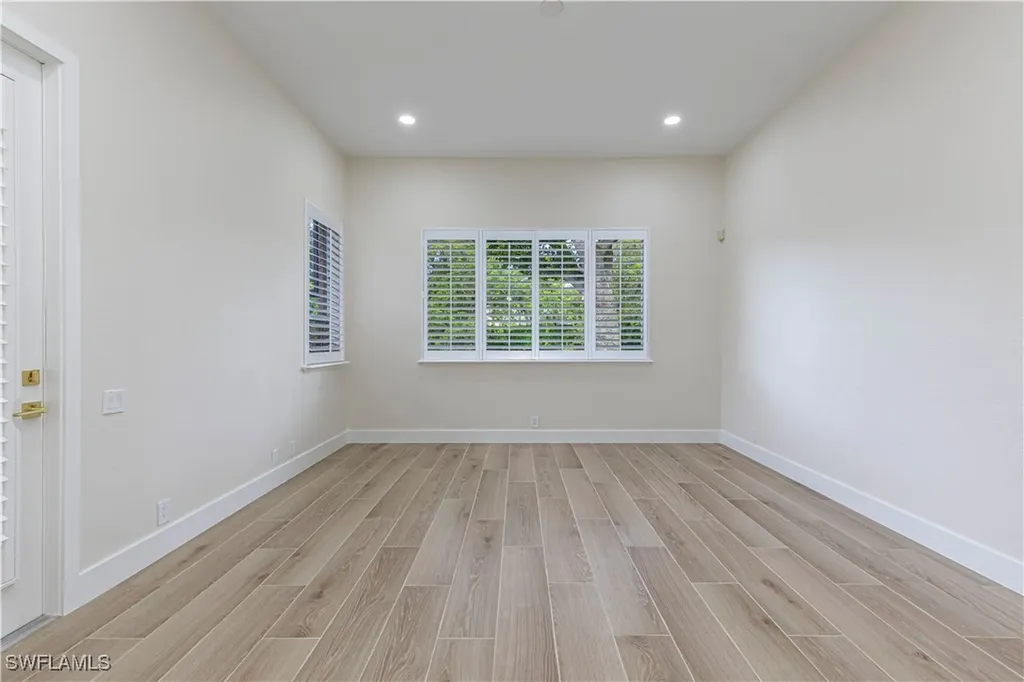 9217 Troon Lakes Drive Naples FL 34109