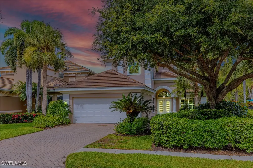 9217 Troon Lakes Drive Naples FL 34109