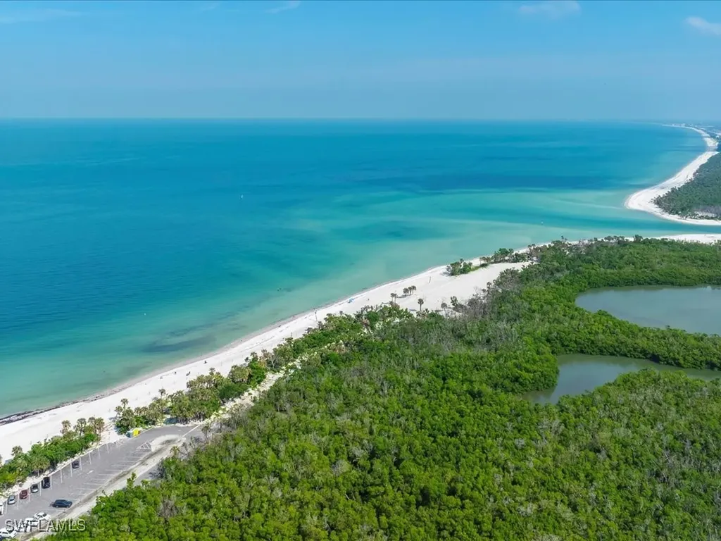 1 Bluebill Avenue Naples FL 34108