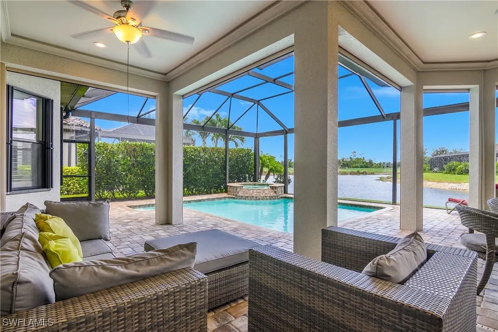 9126 Trivoli Terrace Naples FL 34119