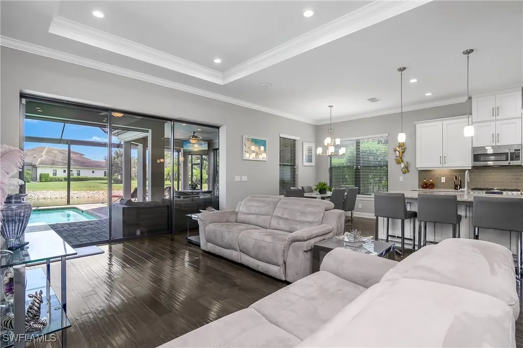 9126 Trivoli Terrace Naples FL 34119