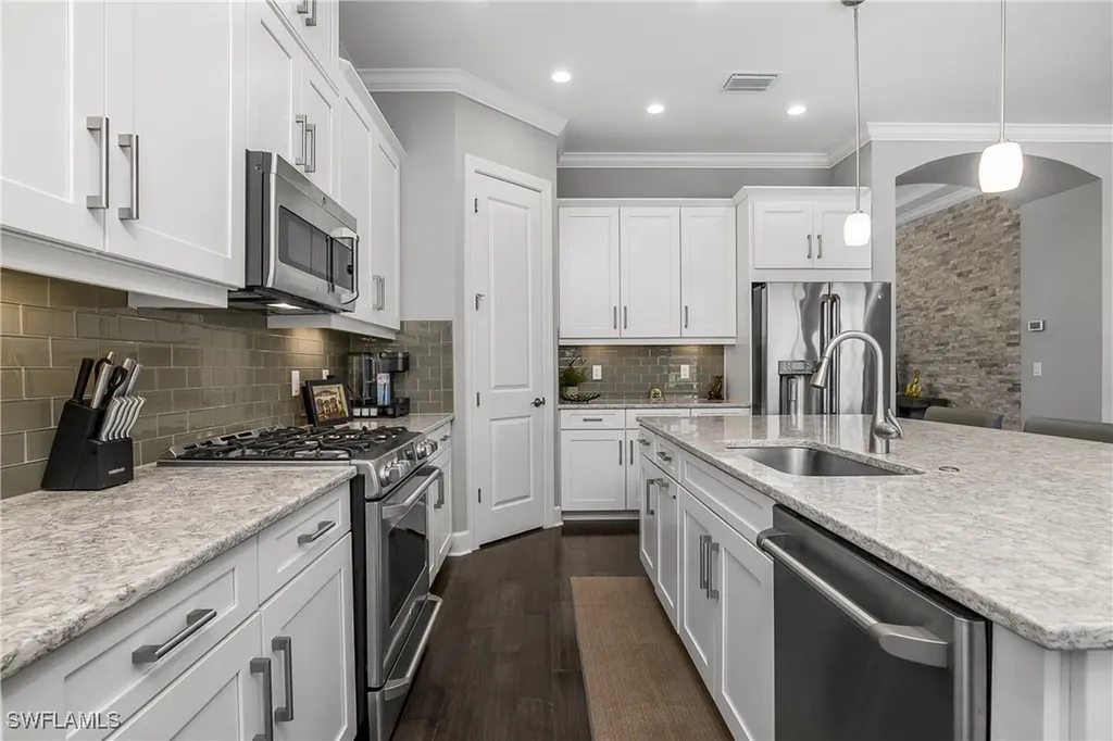 9126 Trivoli Terrace Naples FL 34119