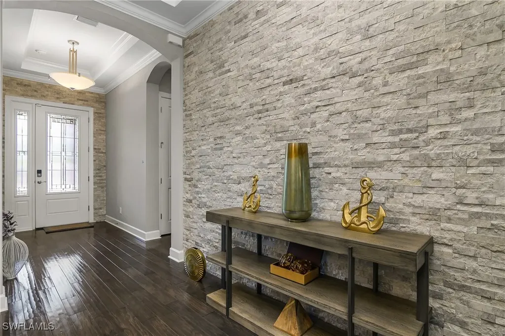 9126 Trivoli Terrace Naples FL 34119