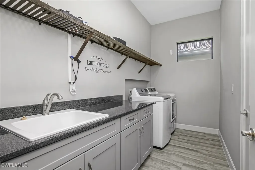 9126 Trivoli Terrace Naples FL 34119