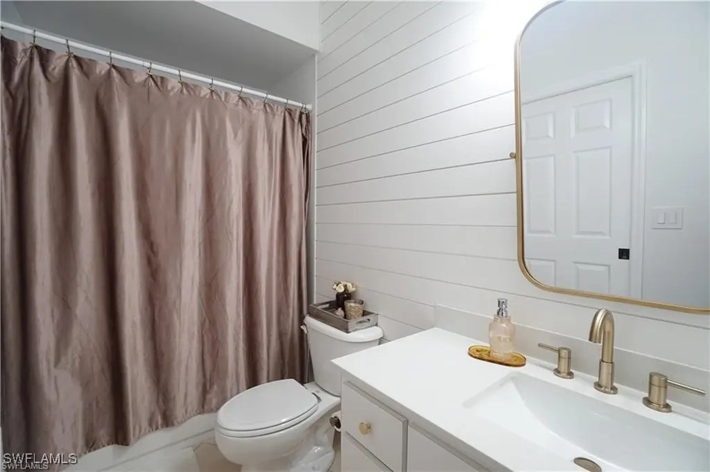 10740 Pearl Bay Circle Estero FL 33928