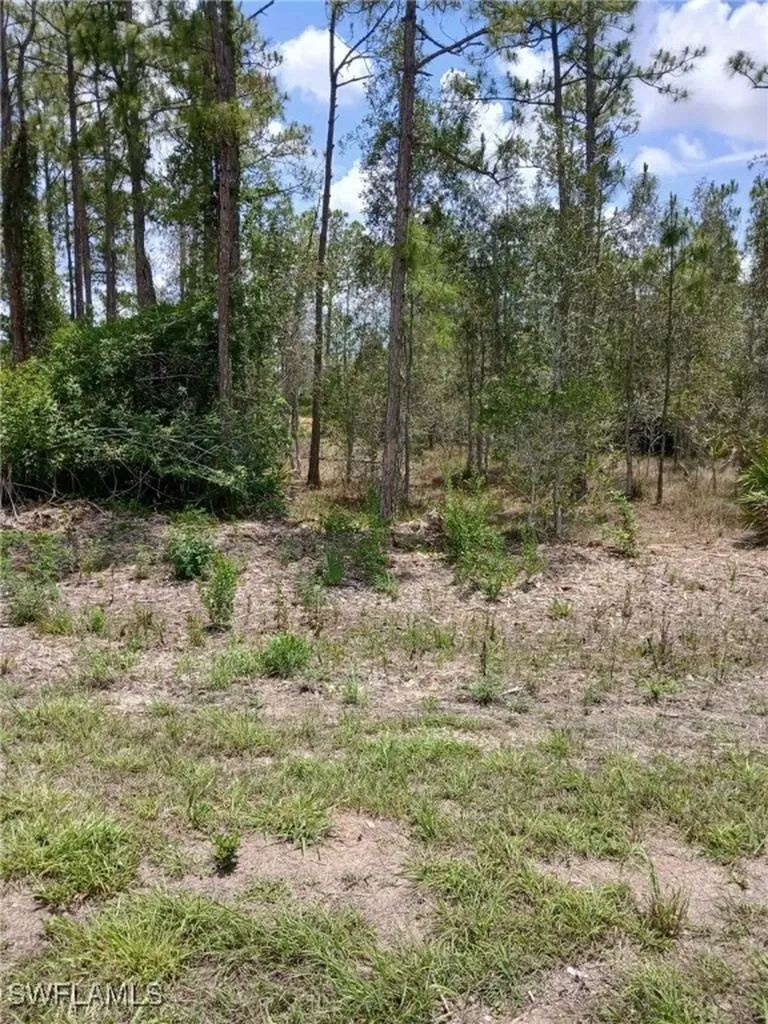 2142 Winnetka Drive Lehigh Acres FL 33972