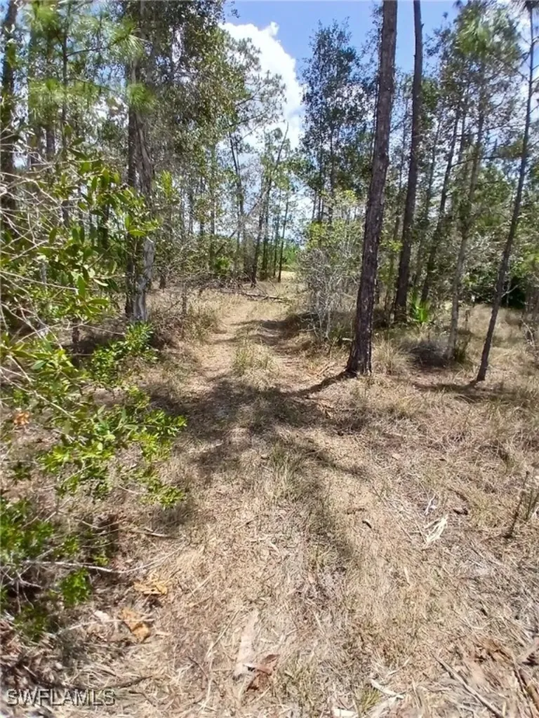2142 Winnetka Drive Lehigh Acres FL 33972