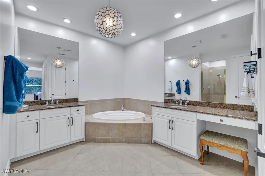 28492 Altessa Way Bonita Springs FL 34135