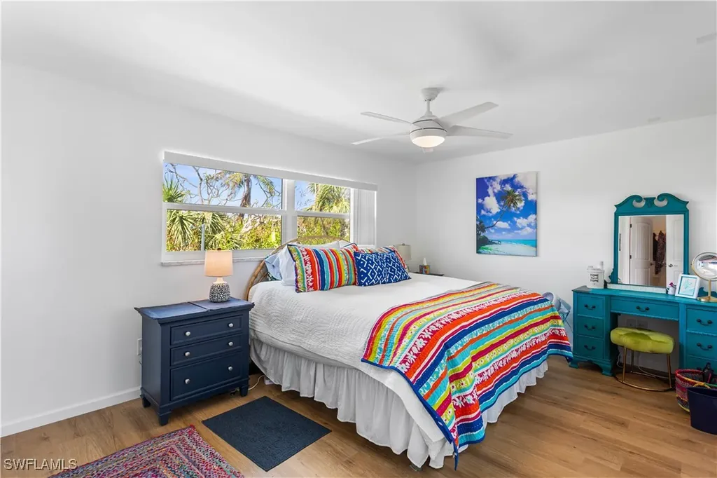 566 Boulder Drive Sanibel FL 33957